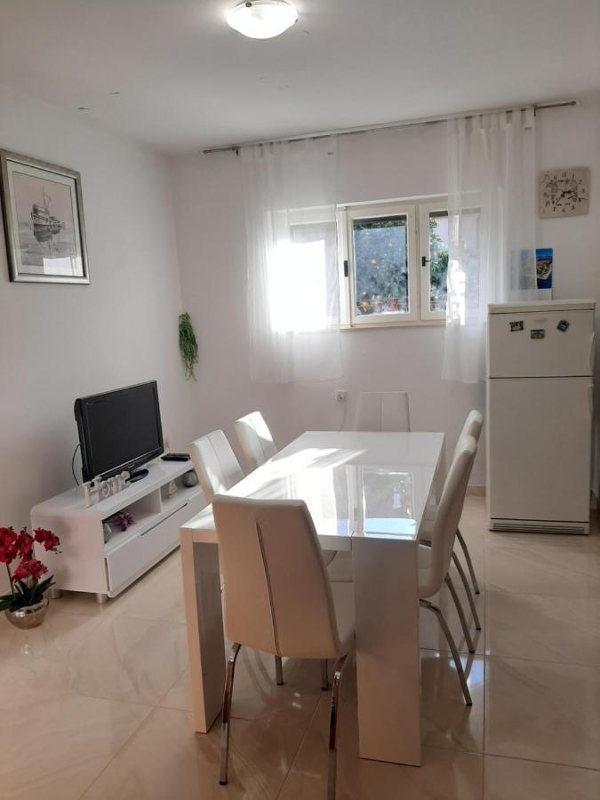 Giovanna - Spacious Lovely Apartment 苏佩塔尔 外观 照片